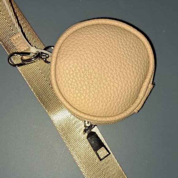 Ladies Taupe Aeropostale Crossbody Bag Purse with Coin Pouch - Picture 8 of 10